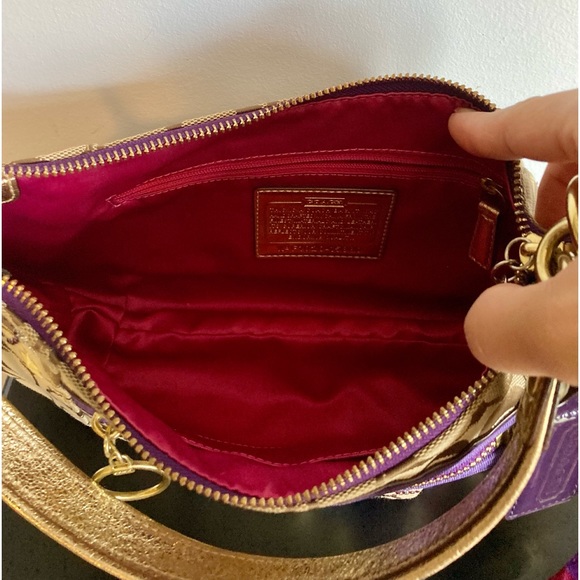 ❌❌ SOLD ❌❌ Authentic COACH crossbody/shoulder bag - Picture 6 of 6